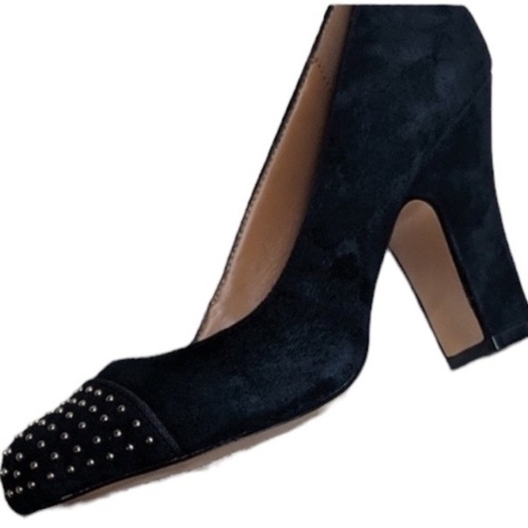 Cynthia Rowley Halo Black Suede Pumps w/ Gold Studded Embellishments Sz 10 - Picture 2 of 11